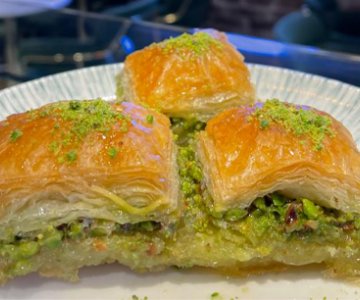 Kuru Baklava